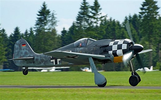 德国Fw190型百舌鸟战斗机是盟国空军的重要对手_哔哩哔哩_bilibili