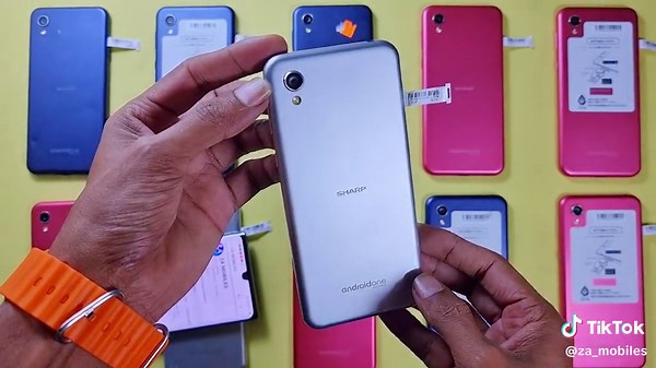 Sharp Aquos Android 1 - Top Features and Tips