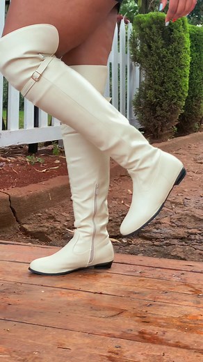 Replying to @Benta Mwende Flat over the knee high boots zenye siko na fur ndani Size 37,38,39,40,41,42,43 #bootseason #kneehighboots #bootsforwomen #boots #bootshaul