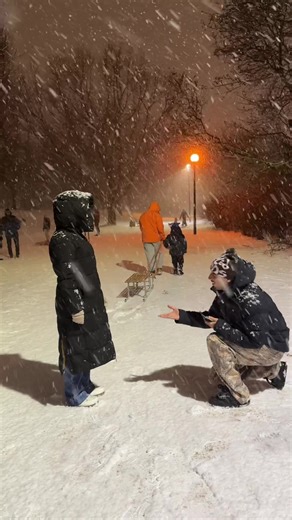 Snowman Challenge Experience: Dancing in Winter Wonderland