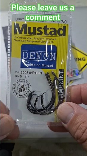 What hook should I pick ?? Mustad or BKK ?? #fishing #hook #tackle #fishingtutorial