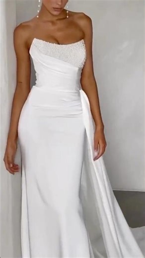 Basque Waist Wedding Dress 👗✨ THIS IS INSANE #wedding #weddingdress #weddingdressadvice #bride