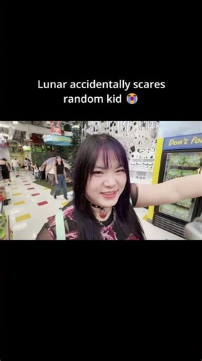 LUNAR ACCIDENTALLY SCARES A KID 😭 #itsfunneh #krew #roblox
