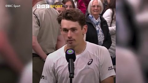 WATCH: Alex De Minaur wins over Wimbledon crowd with sweet shout-out to Katie Boulter