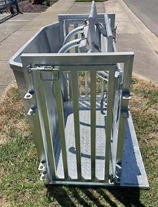 Sheep Farm Equipment Goat Handling Sheep Catcher Turnover Crate