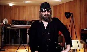 De la Ritournelle à Chanel, l'interview mode de Sébastien Tellier
