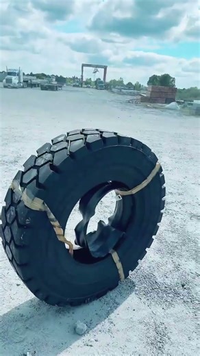 How to Change forklift tires