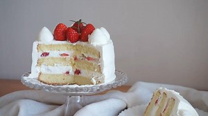 How to make Genoise (Sponge Cake) Strawberry Shortcake | Simple Recipes