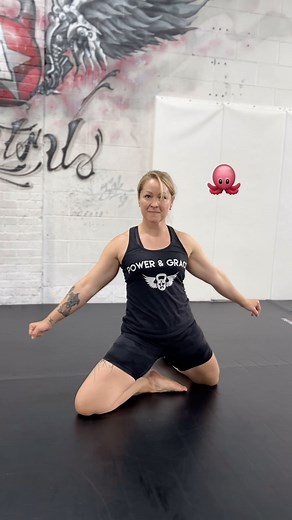 Octopus Walks are a great locomotion drill to prepare your hips, knees & ankles for many grappling, running & squatting sports. There’s a lot going into it so @saraclarefitness is going to break it down for you in this reel. Try to work through 3 rounds of 30-45 seconds per exercise. -Closed Chain Switching Shin Box -Open Chain Switches -Add in Hip Extension *Bonus round if you’re ready incorporate the Front Lunge to start moving aka Baby Octopus 🐙 Don’t be in a rush to move past your sticking 