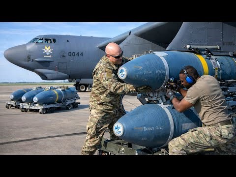 Installing JDAM on a B-52 bomber