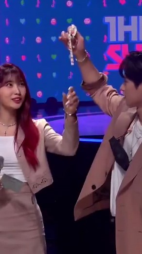 Juyeon and Sihyeon Friendship Moments