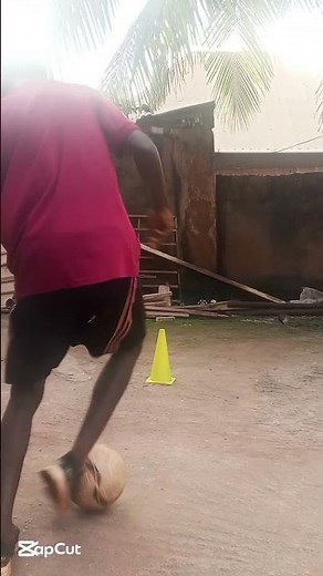 Inside out elastico skill tutorial 🥶 #soccer #football #elastico