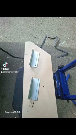 Batterien Einbau
