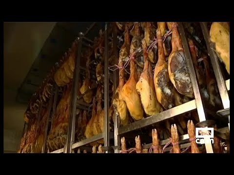 This is how Serrano ham is made