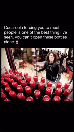 Entrepreneur_mindset | A bottle that only opens when you team up with someone else… genius, right? 👀🔥 Coca-Cola created this unique “pair bottle” to help... | Instagram