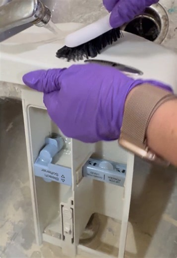 How to Deep Clean Your Washing Machine Effectively