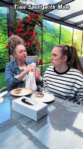 Pranking My Mom 😂 Epic Fails!#Pranks #PrankMom #MomPranks