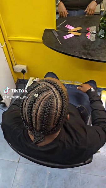Men's Stitch Cornrow Styles: Trendy Hair Ideas