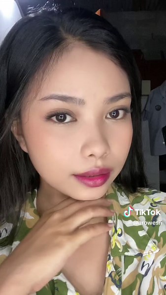 How to Apply Mermaid Fishtail Lash Extensions