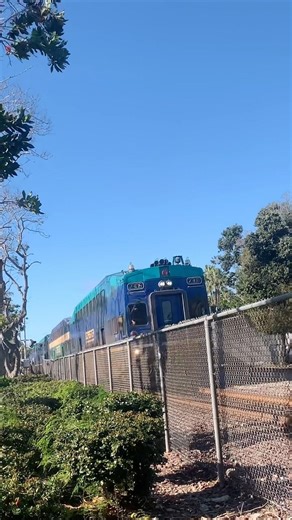 NCTC 2306 leading out of Carlsbad #shorts #amtrak #cool #train