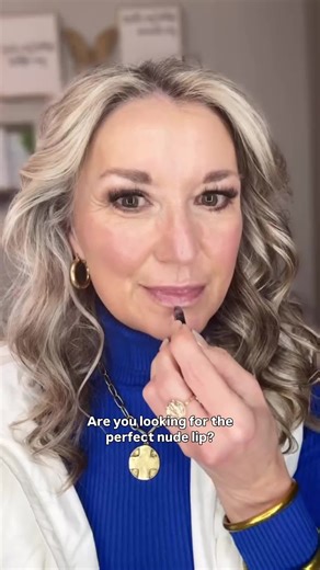 This nude lip combo = your new best friend, everyday. 💋 Becky perfected the nude lip with this dreamy trio: 👄 Enduring Lip Liner in Dark Nude 💄 Enduring Lip Color in Birthday Cake ❤️ Lip Butter Balm in Toasted Marshmallow Comment LIPS for the links, or visit our bio to shop. #lipcombo #liptrio #lipmakeup #lipbutterbalm #lips