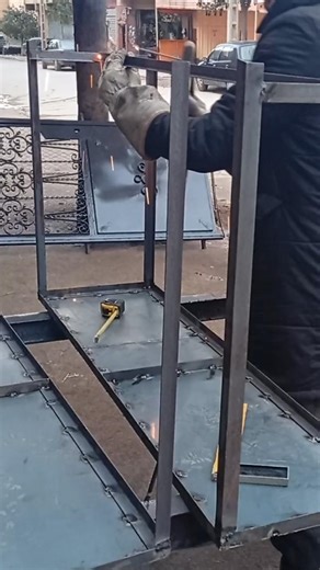 learn the simplest blacksmithing skills #welding #metalfabrication #stickwelding