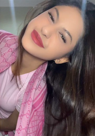 Asila Maisa: Nyanyi Centil dan Cover Populer