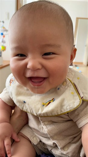 【生後6ヶ月】よだれ、たら〜ん★ #赤ちゃん #赤ちゃんのいる生活 #こども #baby #子ども #生後6か月 #子育て