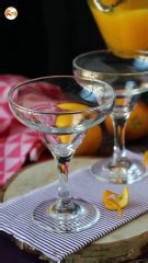 Agua de Valencia: il cocktail spagnolo con cava e arancia da preparare facilmente a casa