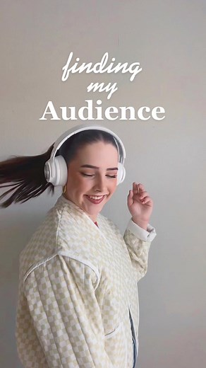 Hi, I’m gaming girly🫶🏻let’s be friends! #gaming #gamergirl #gamingaesthetic #aesthetic #game #gamingtiktok #gamers #cozygamer #cozygaming #womeningaming #gamingsetup #gamertiktok #girlgamer