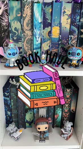 Yes… I have been sick and might have ordered books while lying in bed doomscrolling/browsing on finn.no. Pre-loved books in need of a new home and a nice price was just too tempting. Never considered reading the Shatter Me series, but was too tempted when I got to buy the whole thing for a good price. Both the Plated Prisoner series and Kindred’s Curse series have been on my want to read for a while. I do not normally but this many books at the same time 🤣🤣🤣🙈 prob need to hit the brakes on t