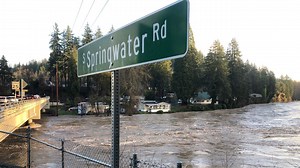 Residents return to Carver Mobile Home Ranch as Clackamas River floodwaters recede