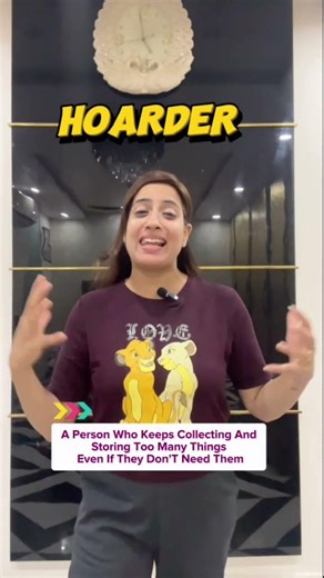 💁🏻‍♀️ Word of the Day: *Hoarder* 📦