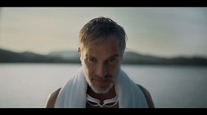 2025年10月15日,英国独立电视台二频道(ITV2),广告和节目预告