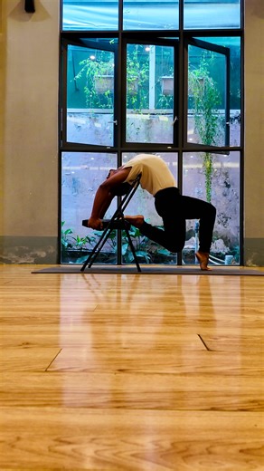 Advanced Hollow Backbend Practice ONLINE INTERMEDIATE TO ADVANCED LEVEL YOGA CLASSES ➡️ Learn how to take yourself from intermediate postures to advance postures 🔺Implement proper drills and techniques of yoga 🔺Body opening for more flexibility 🔺Guided and step by step instructions 🔺Live sessions online on Zoom app 🔺Please check time as per your region 🔺(This is for all over the world, please check your timings) ➖ BACKBEND ➖ HIP OPENING ➖ ARM BALANCE ➖ TWISTING YOGA ➖ SHOULDER OPENING ➖ IM