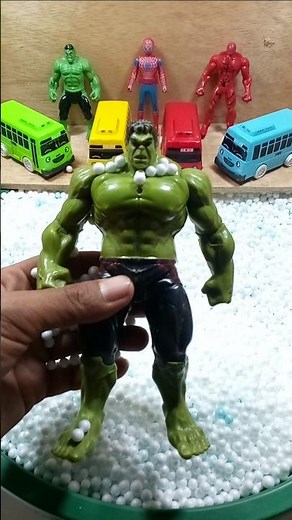 mainan berburu Hulk