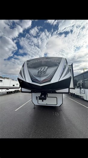 🚨 TOY HAULER DEAL ALERT 🚨 💥 Only $34,444 💥 Looking for a serious value in a big toy hauler? Here it is. This unit is structurally sound and ready to use. It does have some small, minor cosmetic blemishes, but nothing that affects function or safety — purely cosmetic. Perfect for someone who wants space, capability, and savings without paying retail. ✅ Solid structure ✅ Big garage / toy hauler layout ✅ Priced thousands below comparable units ✅ Ideal for ATVs, bikes, golf carts, or extra livin