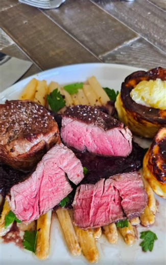 Bacon-wrapped filet mignon | Red wine onions & scalloped potatoes