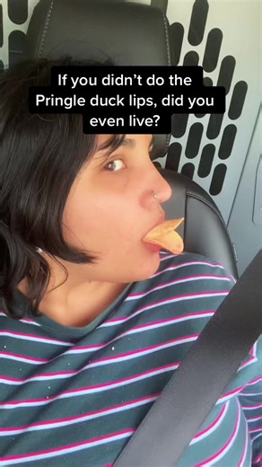 Perfecting Shirt Crumbs with Pringles Duck