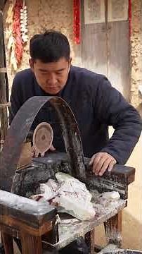 The 12000 Year Journey of Chinese Jade Carving from Stone to Art | WEAVE OF WONDERS