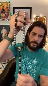 Jonathan Roumie on the Memento Mori Rosary ✝️ “The skull beads aren’t about death… they’re about remembering how to live.” “Teach us to number our days aright, that we may gain wisdom of heart.” — Psalm 90:12 . . . . . #catholic #mementomori #rosary #faith #christianreels | the_jesus_vibes