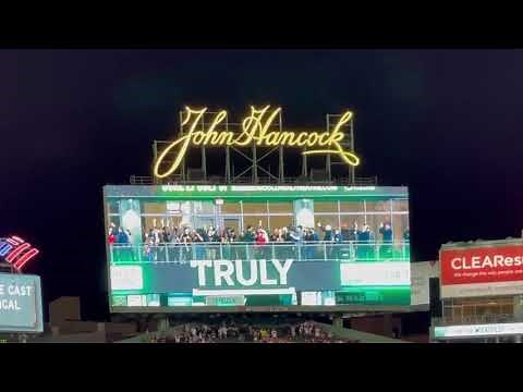 Neil Diamond - Sweet Caroline at Fenway Park - 6/18/2022