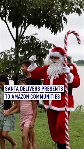 Santa Claus arrived by boat to a riverside community in Brazil's Amazonas state, spreading holiday joy to families in one of the region's most remote areas. Jorge Alberto Barroso, dressed as Santa, distributed gifts with volunteers from "Friends of Santa Claus," an organization serving secluded communities since 1998. "It's very good, and I hope Santa continues to visit in the coming years," said local mother Samara da Silva. The annual tradition included gift distributions, family photos with S