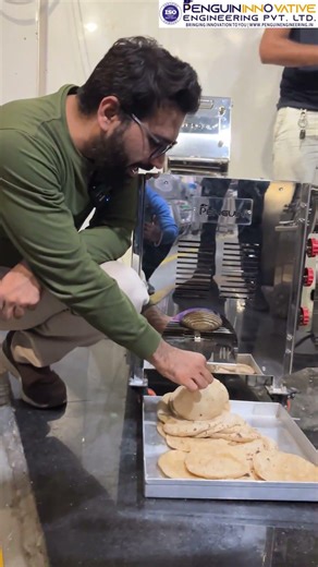 Roti Making Machine | Chapati machine #ytshorts #fyp