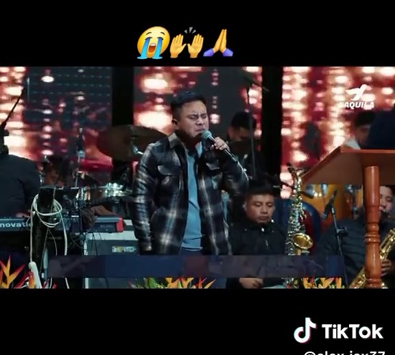 Alabanzas en el Cielo con Wayner Rodríguez