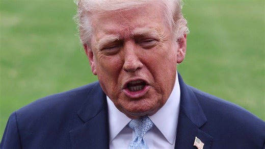 Crushing blow for Donald Trump as CNN host says his approval rating is at historic low