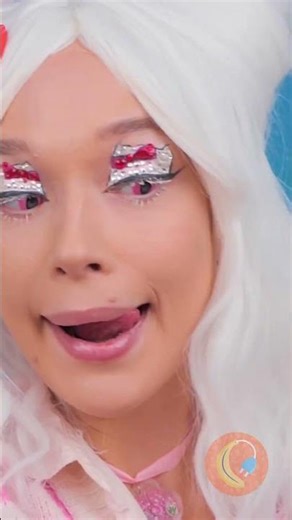 🐱🔥 Cute Meets Cool 💄✨ Cat Eye Makeup Stamp Hack