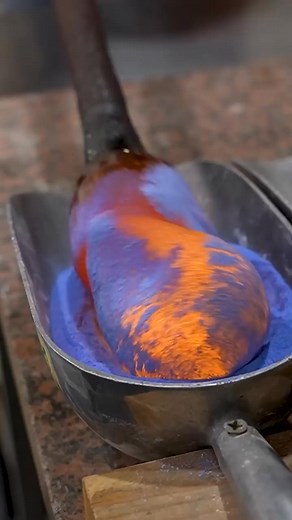 Glassblowing DORY #glassblowing #dory #nemo #shorts #asmr #mesmerising #art #glass #fishing #fish | Gold Glass