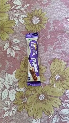 Tiny Dairy Milk Bites 😍 Cadbury Milkinis Unboxing!