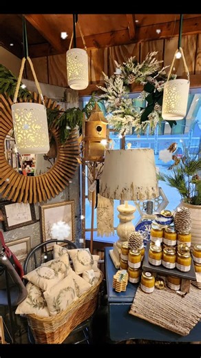 Come visit The Summer Kitchen in Helena OH and experience the MAGIC of Christmas!!! | The Summer Kitchen Girls